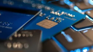 Comisiones ocultas en tarjetas de débito y cuentas corrientes: Cómo evitarlas
